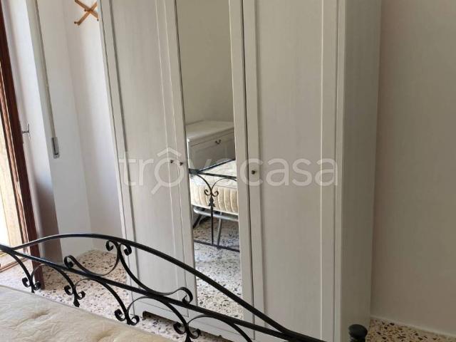 Appartamento in in affitto da privato a Pulsano viale delle Prugne, 5, da privato, balcone, bagno finestrato TrovaCasa
