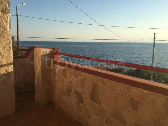Appartamento in in affitto da privato a Pulsano comunale Pulsano San Crispieri, 39, da privato, vista mare, turistica TrovaCasa