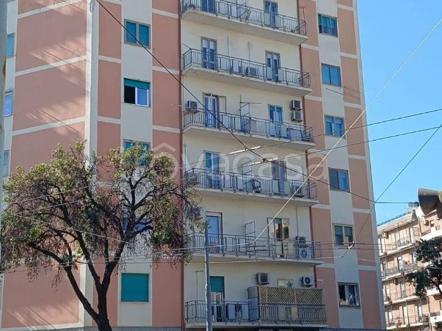 Appartamento in in affitto da privato a Quartu Sant'Elena viale Cristoforo Colombo, da privato, ascensore, luminoso TrovaCasa