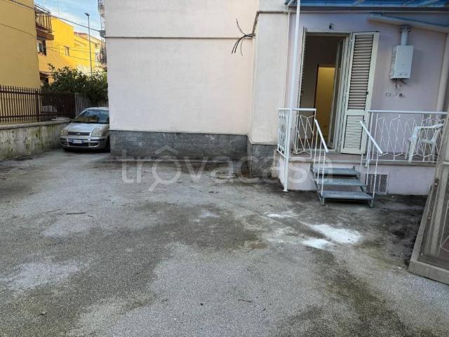 Appartamento in in affitto da privato a Quarto via Giacomo Leopardi, 1, posto auto, da privato, ristrutturato TrovaCasa