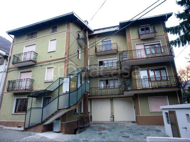 Appartamento in in affitto da privato a Quincinetto via Commendatore Giovanni Buat Albiana, 7, arredato, da privato, riscaldamento centralizzato TrovaCasa