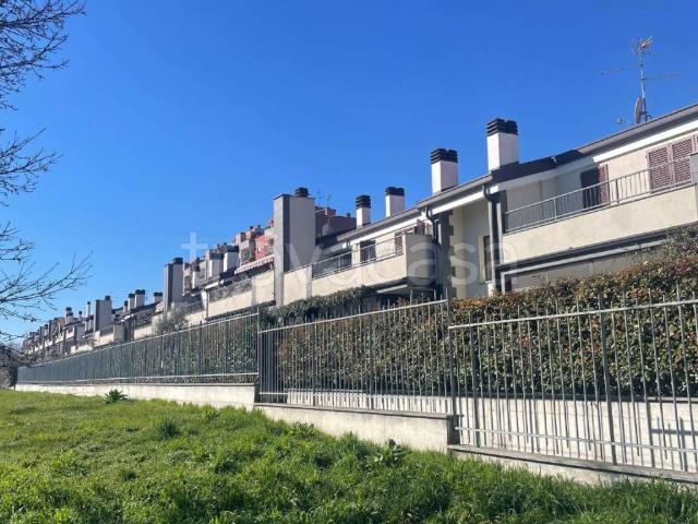Appartamento in in affitto da privato a Rozzano, arredato, box, da privato TrovaCasa