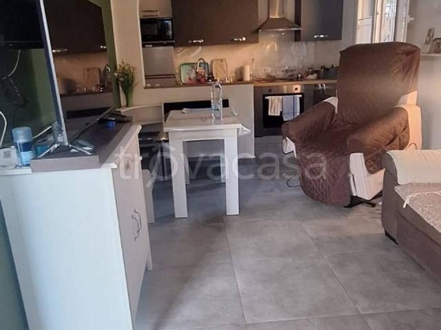 Appartamento in in affitto da privato a Robecco sul Naviglio via Montenero, 2, da privato, ristrutturato, aria condizionata TrovaCasa