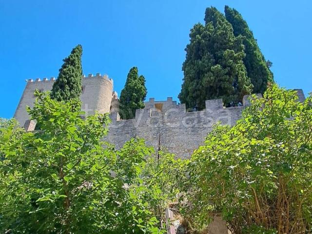 Appartamento in in affitto da privato a Rocca Sinibalda via del Castello, 19, arredato, da privato, ristrutturato TrovaCasa