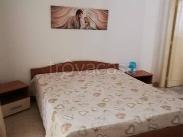 Appartamento in in affitto da privato a Roccalumera via Umberto I, 495, da privato, luminoso TrovaCasa