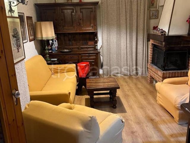 Appartamento in in affitto da privato a Roccaraso via del Sannio, 2, arredato, da privato, ascensore TrovaCasa
