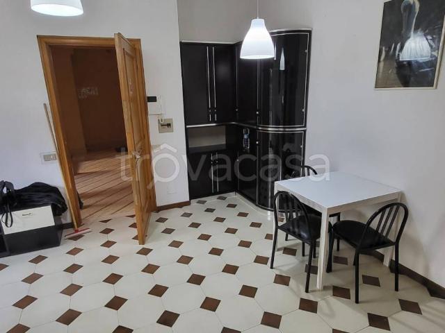 Appartamento in in affitto da privato a Roma via Cassia, 1712, giardino, posto auto, da privato TrovaCasa