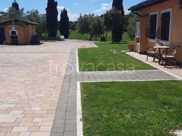Appartamento in in affitto da privato a Roma via Cassia, 2155, giardino, da privato TrovaCasa