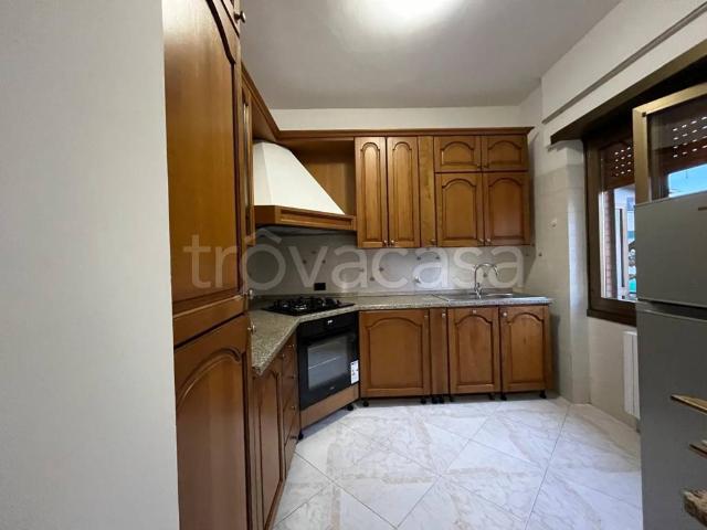 Appartamento in in affitto da privato a Roma via Antonio Francesco Gori, 22, da privato, riscaldamento autonomo, parzialmente arredato TrovaCasa
