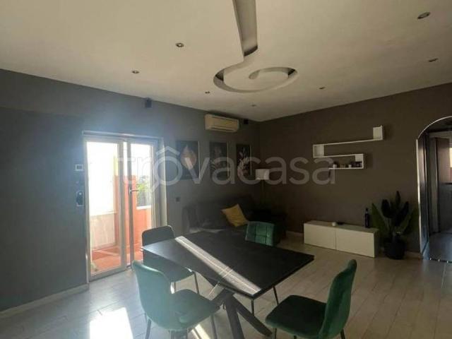 Appartamento in in affitto da privato a Roma via Baiano, 33, da privato, ristrutturato, soppalco TrovaCasa