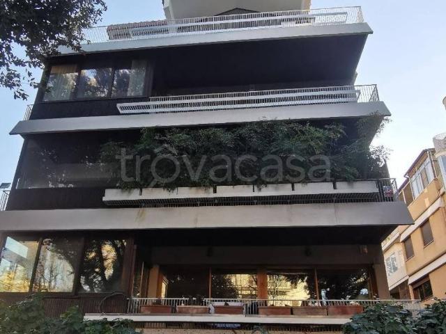 Appartamento in in affitto da privato a Roma via Giuseppe Montanelli, 11, giardino privato, da privato, caminetto TrovaCasa