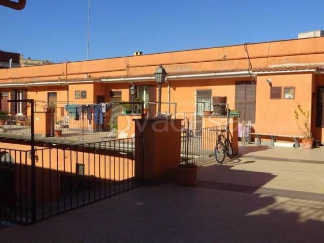 Appartamento in in affitto da privato a Roma via dei Marrucini, 56, da privato, cucina abitabile TrovaCasa