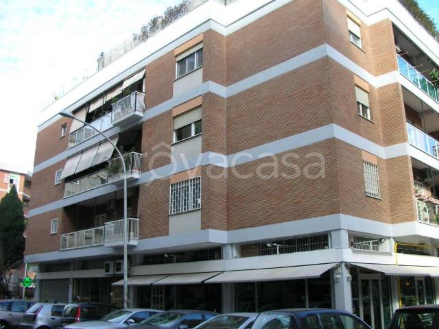Appartamento in in affitto da privato a Roma via dei Georgofili, 123, arredato, da privato, ascensore TrovaCasa