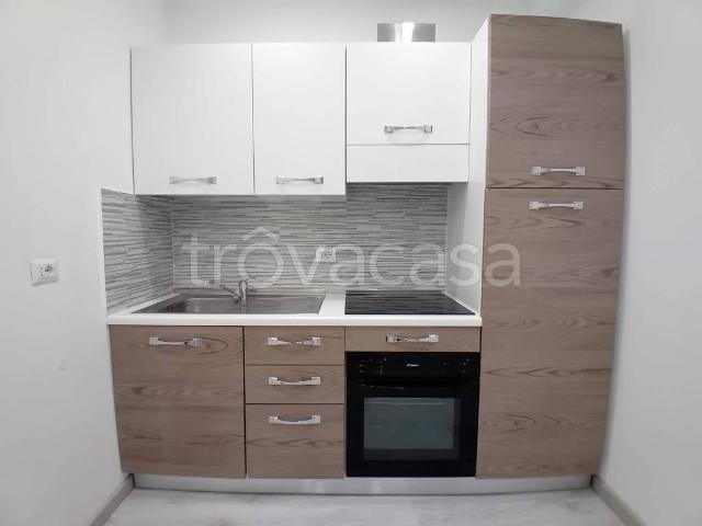 Appartamento in in affitto da privato a Roma via dei Quattro Cantoni, 39, arredato, da privato, cucina a vista TrovaCasa