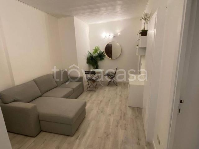 Appartamento in in affitto da privato a Roma via della Penna, da privato, senza ascensore, soppalco TrovaCasa