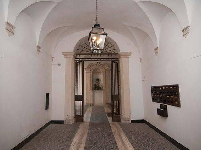 Appartamento in in affitto da privato a Roma via dell'Arco de' Cenci, 7, da privato, riscaldamento autonomo, cucina a vista TrovaCasa