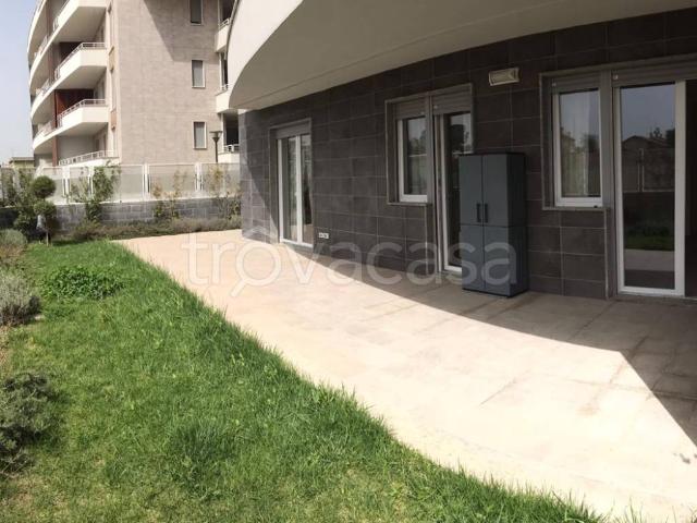 Appartamento in in affitto da privato a Roma via di Trigoria, 173, arredato, giardino, da privato TrovaCasa