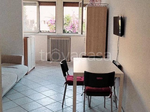Appartamento in in affitto da privato a Roma via Olanda, 5, arredato, da privato, ascensore TrovaCasa