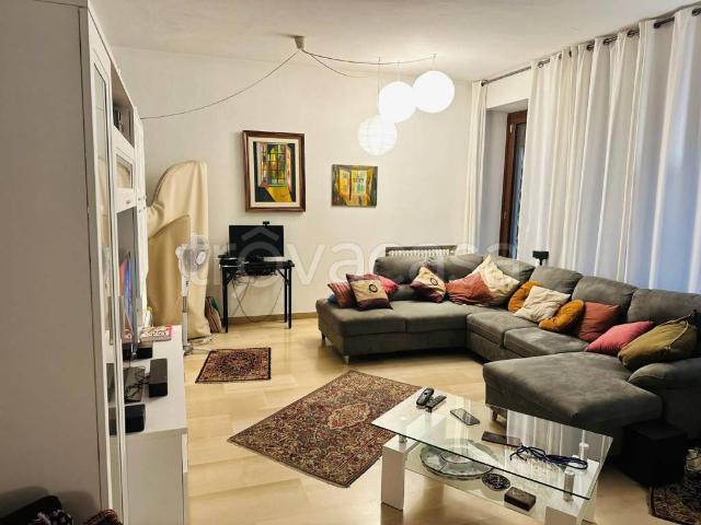 Appartamento in in affitto da privato a Roma via Laurentina, 599, giardino, terrazzo, da privato TrovaCasa