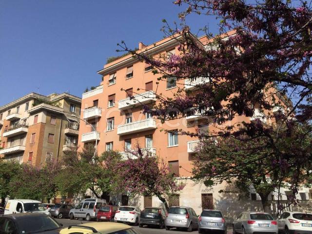Appartamento in in affitto da privato a Roma via Livorno, 41, arredato, da privato, ascensore TrovaCasa