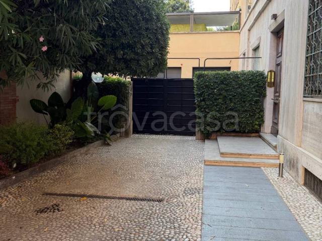Appartamento in in affitto da privato a Roma via Luigi Lagrange, 16, arredato, da privato, centrale TrovaCasa