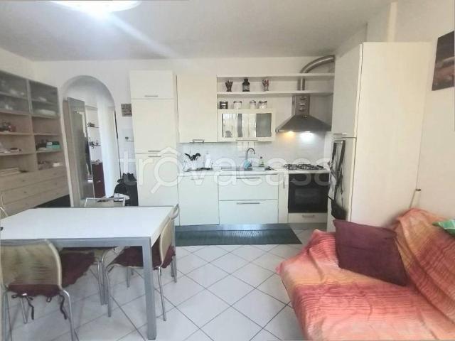 Appartamento in in affitto da privato a Roma via Nicastro, arredato, da privato, riscaldamento autonomo TrovaCasa