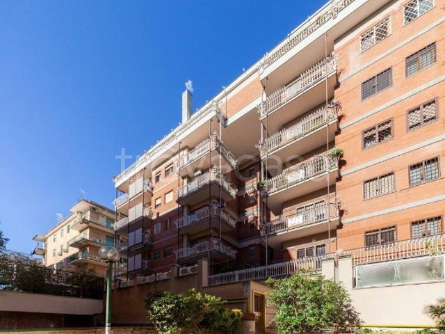 Appartamento in in affitto da privato a Roma via Nicolò Piccinni, 55, da privato, ristrutturato, vicinanze negozi TrovaCasa