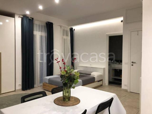 Appartamento in in affitto da privato a Roma via Selinunte, arredato, da privato, lavatrice TrovaCasa
