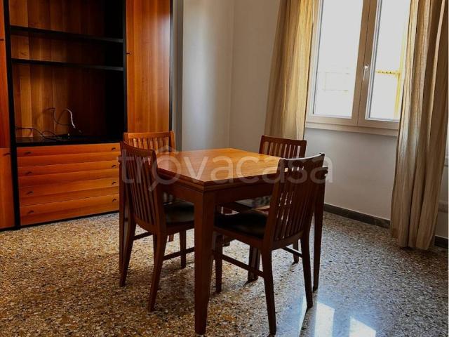 Appartamento in in affitto da privato a Roma via Terni, 74, arredato, da privato, ascensore TrovaCasa