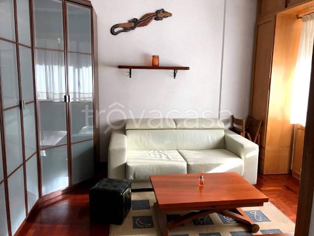 Appartamento in in affitto da privato a Roma via Tuscolana, arredato, da privato, parquet TrovaCasa