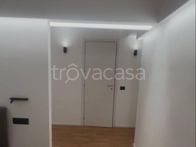 Appartamento in in affitto da privato a Roma viale Cortina d'Ampezzo, 201, da privato TrovaCasa
