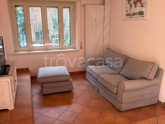 Appartamento in in affitto da privato a Roma viale delle Mura Gianicolensi, 86, giardino, da privato, sala da pranzo TrovaCasa