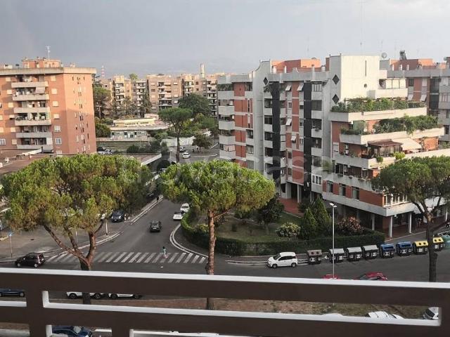 Appartamento in in affitto da privato a Roma viale Ettore Franceschini, 56, terrazzo, da privato, riscaldamento autonomo TrovaCasa