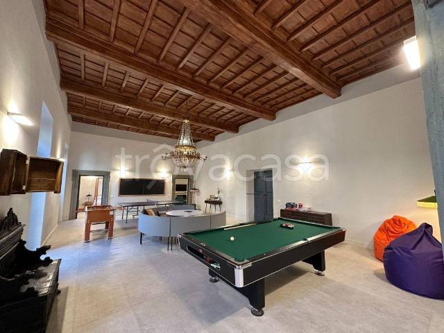 Appartamento in in affitto da privato a Ronciglione corso Umberto I, 36, da privato, ristrutturato, balcone TrovaCasa
