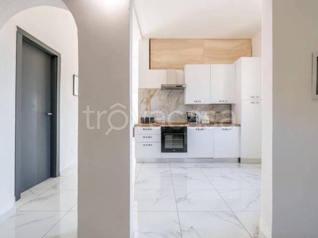 Appartamento in in affitto da privato a Rosignano Marittimo via Aurelia, 1113, da privato, fronte mare, balcone TrovaCasa