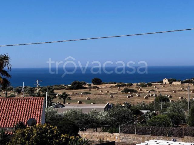 Appartamento in in affitto da privato a Ragusa contrada Principe, arredato, da privato, vista mare TrovaCasa