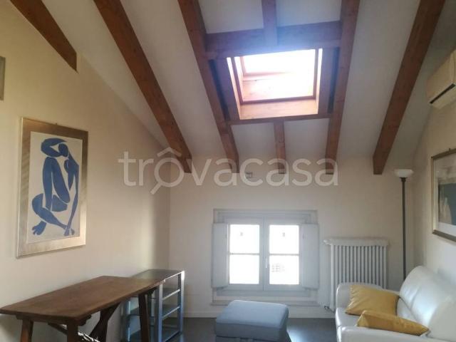 Appartamento in in affitto da privato a Reggio nell'Emilia via San Paolo, 14, arredato, da privato, immobile di prestigio TrovaCasa