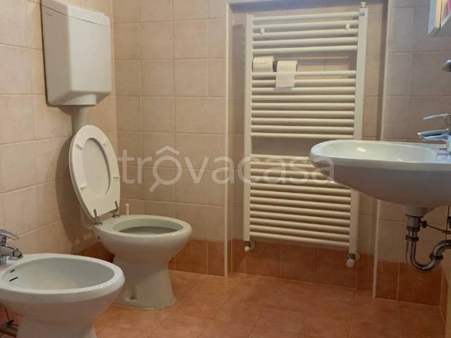 Appartamento in in affitto da privato a Riva del Garda, giardino, posto auto, box TrovaCasa