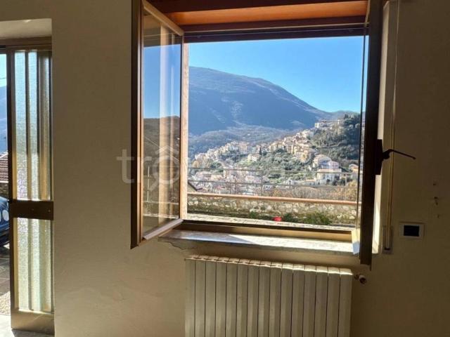 Appartamento in in affitto da privato a Rivello contrada Prato, 10, da privato, caminetto, luminoso TrovaCasa