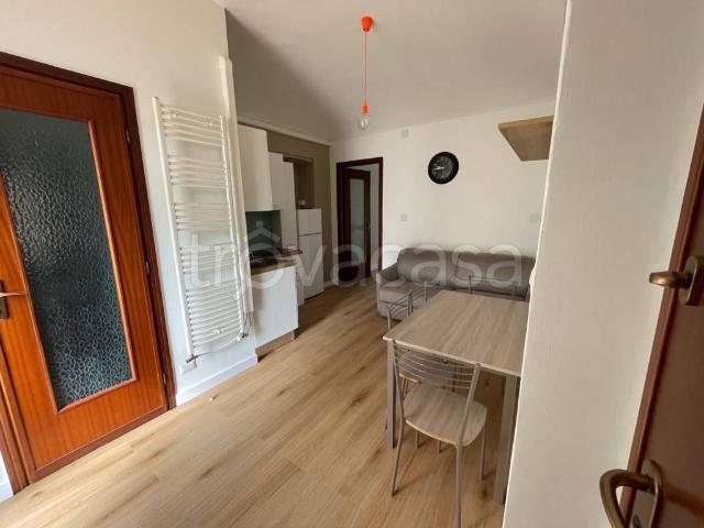 Appartamento in in affitto da privato a Torino corso Unione Sovietica, 165, da privato, vicinanze negozi TrovaCasa