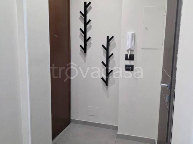 Appartamento in in affitto da privato a Torino via Bisalta, 5, terrazzo, da privato, ascensore TrovaCasa