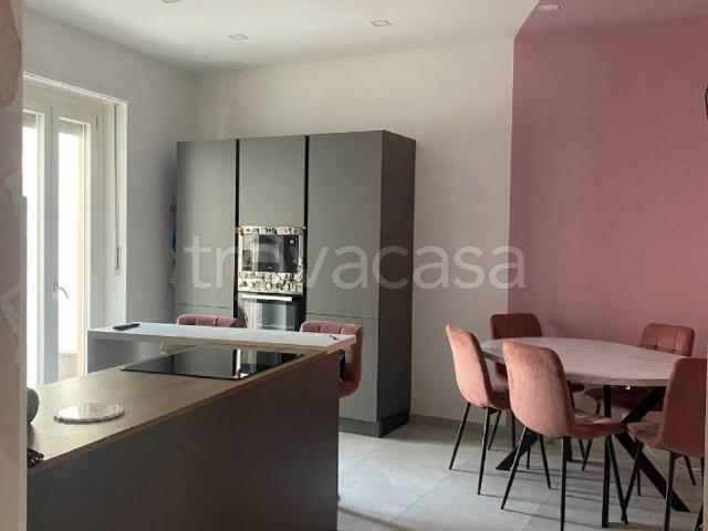 Appartamento in in affitto da privato a Torino via Boston, 6, arredato, da privato, ascensore TrovaCasa
