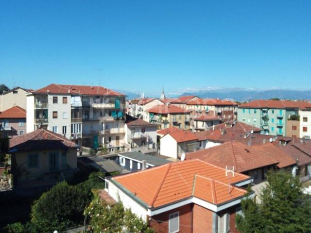Appartamento in in affitto da privato a Torino via Gassino, 32, arredato, da privato, ristrutturato TrovaCasa
