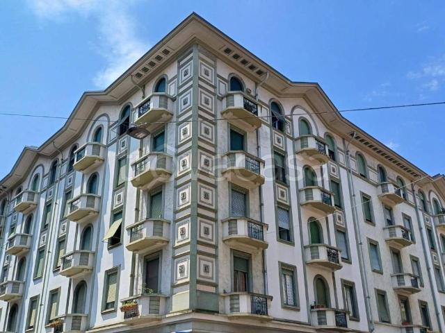 Appartamento in in affitto da privato a Torino via Santa Giulia, 32, da privato, parzialmente arredato, ascensore TrovaCasa