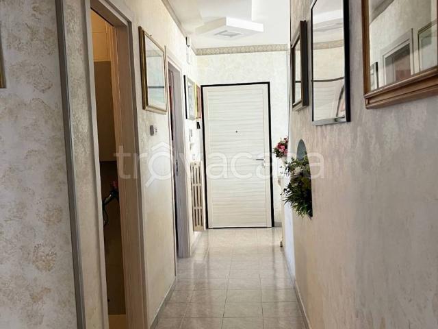 Appartamento in in affitto da privato a Taranto via Scoglio del Tonno, 70, arredato, posto auto, da privato TrovaCasa