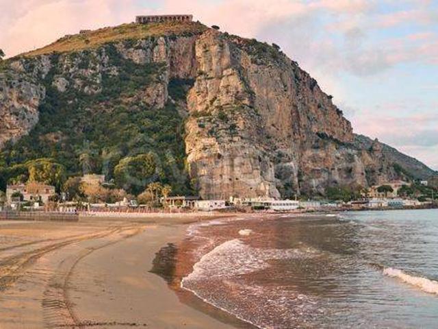Appartamento in in affitto da privato a Terracina via Carlo Casalegno, 12, arredato, da privato, ristrutturato TrovaCasa