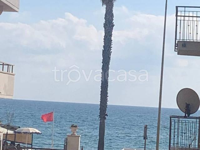 Appartamento in in affitto da privato a Terracina via Sardegna, giardino, da privato TrovaCasa