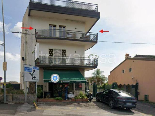 Appartamento in in affitto da privato a Tremestieri Etneo via Pietra dell'Ova, 372, da privato, ascensore, ristrutturato TrovaCasa