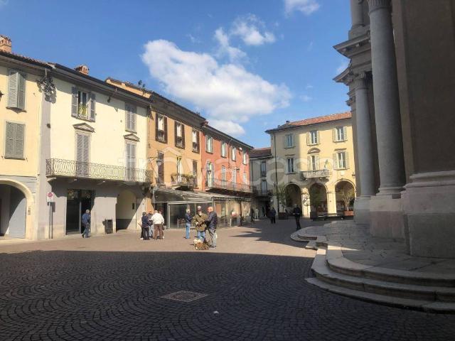 Appartamento in in affitto da privato a Treviglio via Casnida, da privato, ristrutturato, centrale TrovaCasa