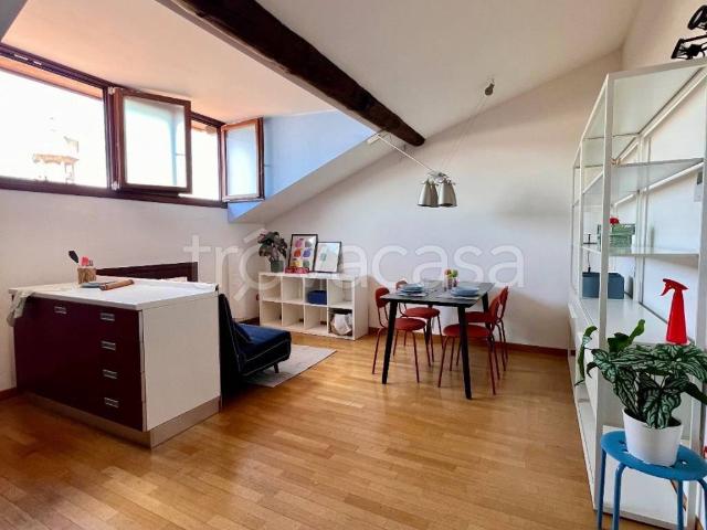 Appartamento in in affitto da privato a Treviglio viale del Partigiano, 23A, arredato, da privato, doppia esposizione TrovaCasa